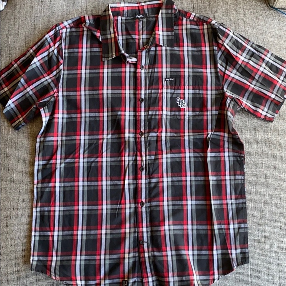 LRG red and black plaid button up shirt XL